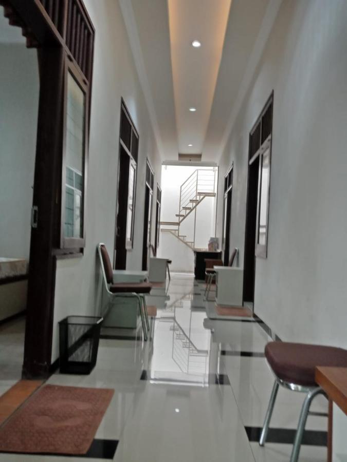 Amaya Guest House Syariah Alastuwo Εξωτερικό φωτογραφία