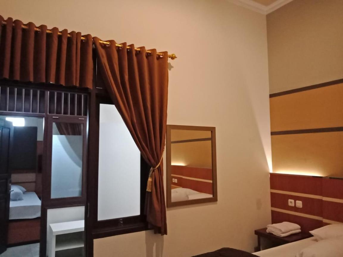 Amaya Guest House Syariah Alastuwo Εξωτερικό φωτογραφία